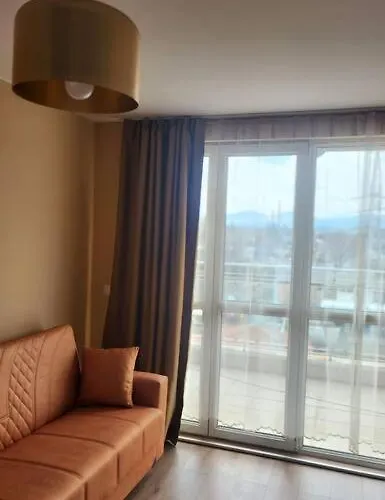 Budget Overnight- Struma Highway